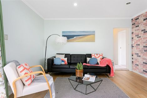 Photo of property in 2 Swift Place, Leamington, Cambridge, 3432