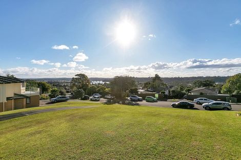 Photo of property in 14 Mayall Avenue, Beach Haven, Auckland, 0626