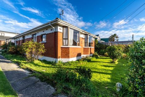 Photo of property in 16 Eskvale Street, Saint Kilda, Dunedin, 9012