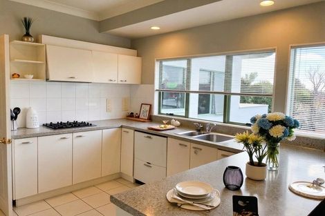 Photo of property in 123 Hobsonville Road, West Harbour, Auckland, 0618