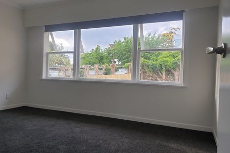 Photo of property in 62 Bradbury Road, Botany Downs, Auckland, 2010