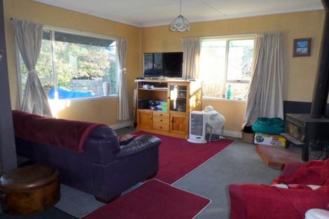 Photo of property in 2 Ord Street, Herbert, Oamaru, 9495