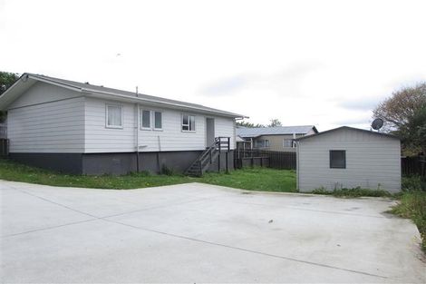 Photo of property in 72 Parrs Cross Road, Henderson, Auckland, 0612