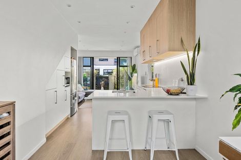 Photo of property in 2/445 Hibiscus Coast Highway, Orewa, 0931