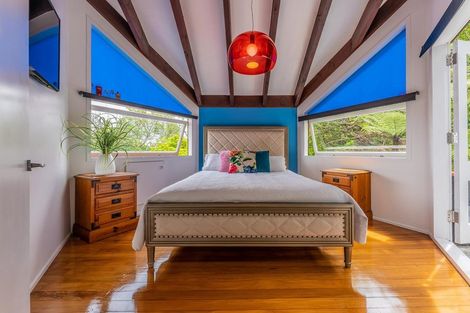 Photo of property in 12 Carlisle Road, Browns Bay, Auckland, 0630