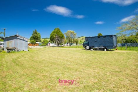 Photo of property in 15 Kipling Road, Te Karaka, 4022