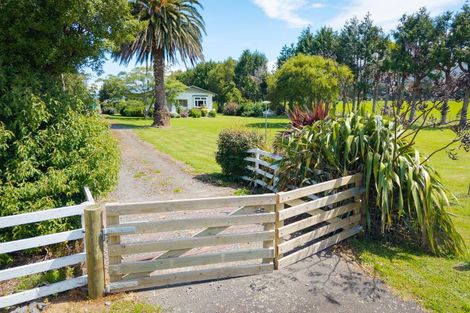 Photo of property in 633 Kiritaki Road, Dannevirke, 4972