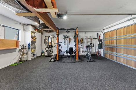 Photo of property in 2/11 Seaview Road, Castor Bay, Auckland, 0620