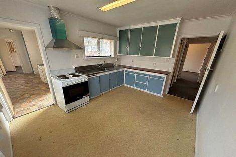 Photo of property in 3a Sutton Crescent, Papatoetoe, Auckland, 2025