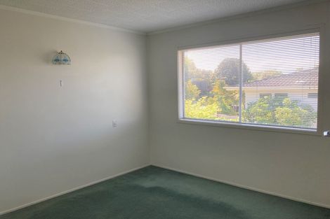 Photo of property in 2/30 Gowing Drive, Meadowbank, Auckland, 1072