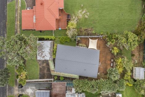 Photo of property in 9 Mcinnes Road, Weymouth, Auckland, 2103
