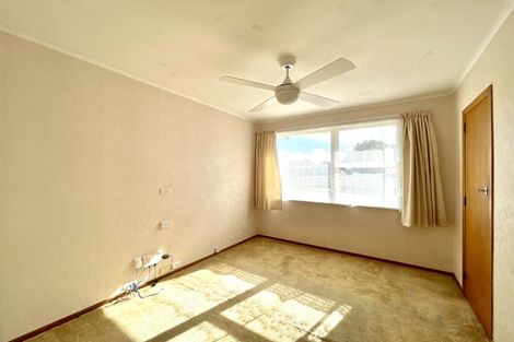 Photo of property in 18a Tomo Street, New Lynn, Auckland, 0600