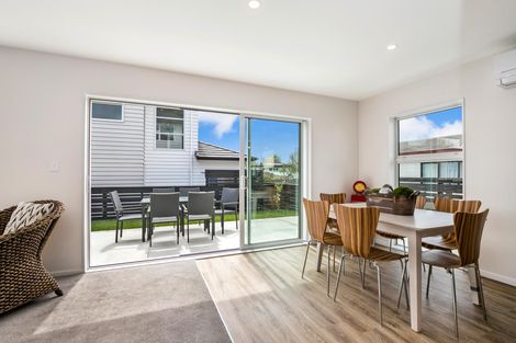 Photo of property in 3 Danden Way, Pukekohe, 2120