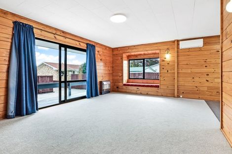 Photo of property in 50 Heath Street, St Andrews, Hamilton, 3200