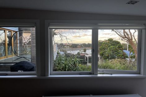 Photo of property in 3 Awanui Street, Birkenhead, Auckland, 0626