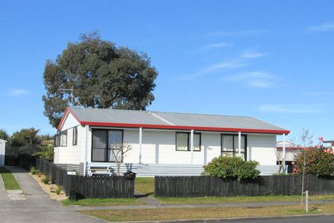 Photo of property in 41b Lloyd Drive, Nawton, Hamilton, 3200