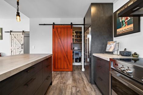 Photo of property in 2 Mulbury Way, Lower Shotover, Queenstown, 9304