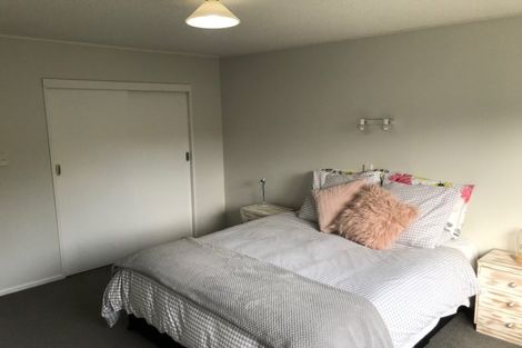 Photo of property in 1/41 Parkvale Road, Karori, Wellington, 6012