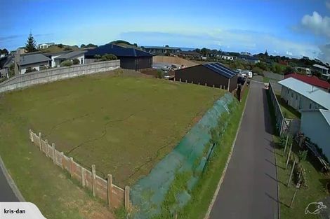 Photo of property in 3a Golf Vue Place, Castlecliff, Whanganui, 4501