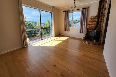 Photo of property in 2/54 Redwing Street, Browns Bay, Auckland, 0630