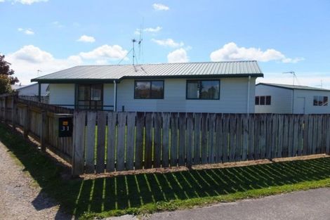 Photo of property in 1 Penney Green, Nawton, Hamilton, 3200