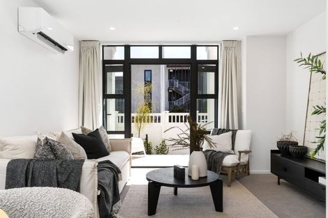 Photo of property in 11 Blossom Walk, Christchurch Central, Christchurch, 8011