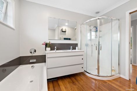 Photo of property in 13 Winslow Heights, Pahurehure, Papakura, 2113