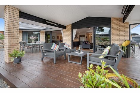 Photo of property in 21 Capstone Place, Te Kamo, Kamo, 0185