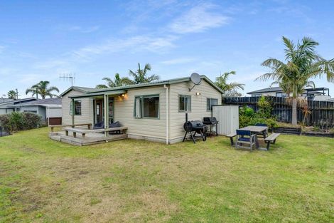 Photo of property in 103b Barbara Avenue, Whangamata, 3620