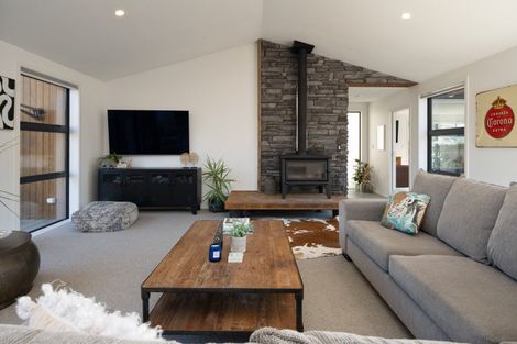 Photo of property in 11b Beach Road, Waikawa, Picton, 7220