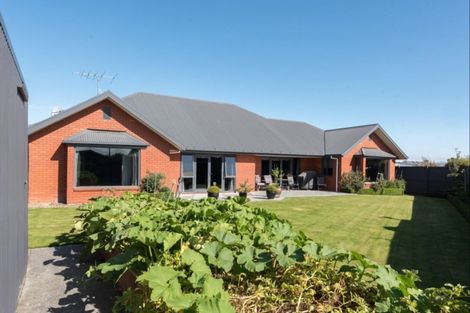 Photo of property in 18 Millibrook Place, Tinwald, Ashburton, 7700