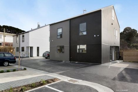 Photo of property in 11/124 Britomart Street, Berhampore, Wellington, 6023