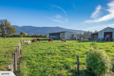 Photo of property in 80 Patons Rock Road, Patons Rock, Takaka, 7182