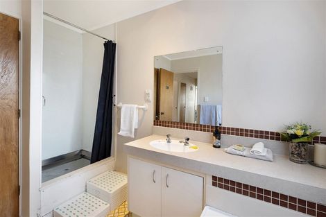 Photo of property in 3/86 Roberts Road, Te Atatu South, Auckland, 0610