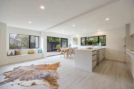 Photo of property in 7a Manuwai Road, Torbay, Auckland, 0630