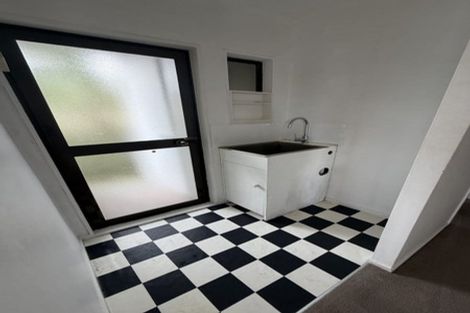 Photo of property in 3/11 Fruitvale Road, New Lynn, Auckland, 0600