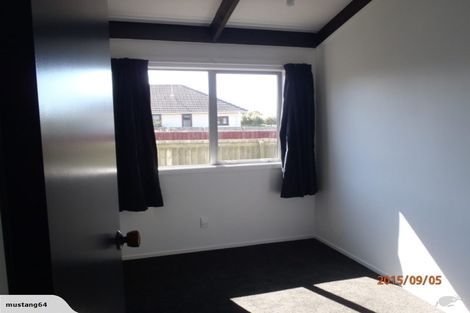 Photo of property in 1/89 Bassett Street, Burwood, Christchurch, 8083