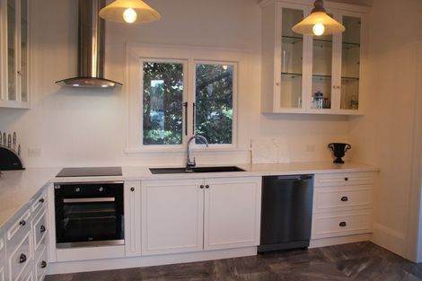 Photo of property in 10 Moana Crescent, Musselburgh, Dunedin, 9013