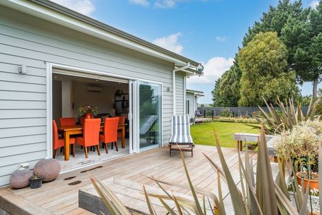 Photo of property in 25 Gimson Street, Solway, Masterton, 5810