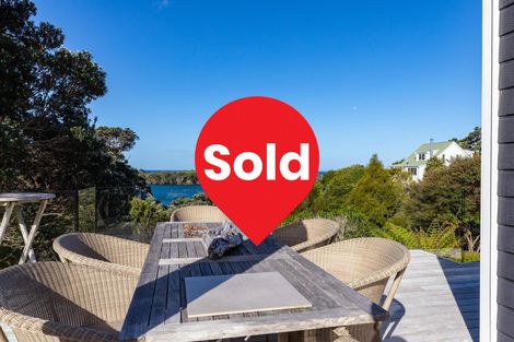 Photo of property in 27 Cotterell Street, Leigh, 0985