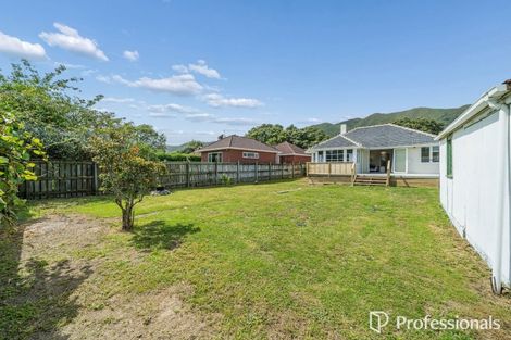Photo of property in 26 Godley Street, Waterloo, Lower Hutt, 5011