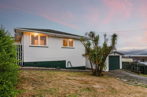 Photo of property in 18 Aparangi Crescent, Elsdon, Porirua, 5022