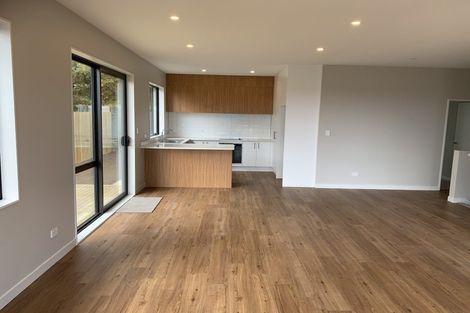 Photo of property in 20 Springhill Lane, Sunnyvale, Auckland, 0612