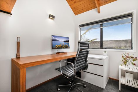 Photo of property in 138 Carnoustie Drive, Wattle Downs, Auckland, 2103