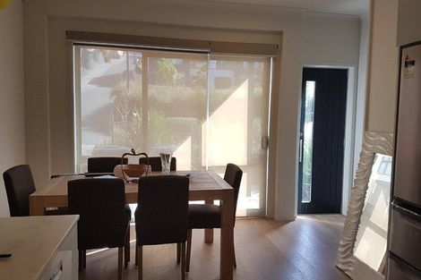 Photo of property in 27/27 Powell Street, Avondale, Auckland, 1026