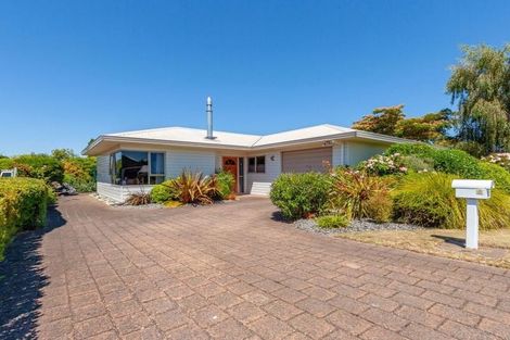 Photo of property in 63 Acacia Bay Road, Nukuhau, Taupo, 3330