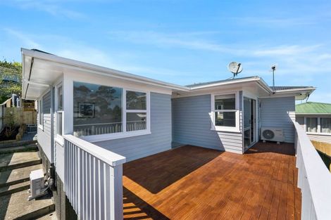 Photo of property in 82b Vodanovich Road, Te Atatu South, Auckland, 0610