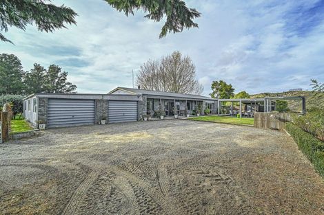 Photo of property in 537 Apley Road, Puketapu, Napier, 4184