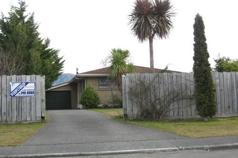Photo of property in 4 Henry Street, Te Anau, 9600