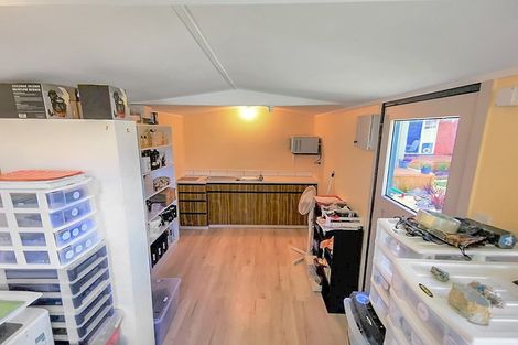 Photo of property in 42 Thyra Street, Dannevirke, 4930